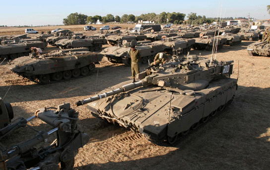 army_outside_gaza_3.gif