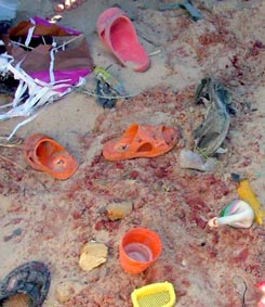 beach-toys-Gaza11juin06.jpg