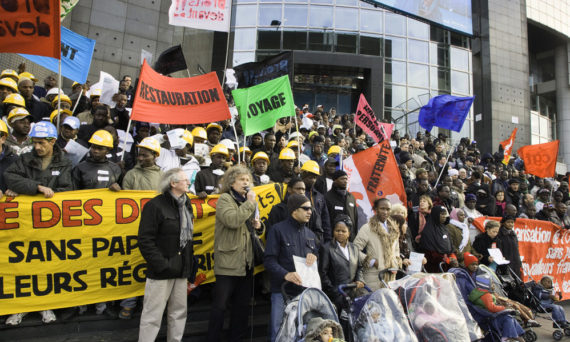 manif_sans_papiers_bastille.jpg