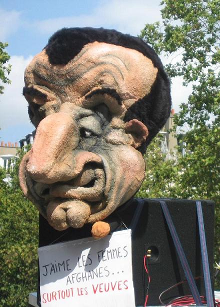 MANIF_afghanistan_marionnette_sarko.jpg