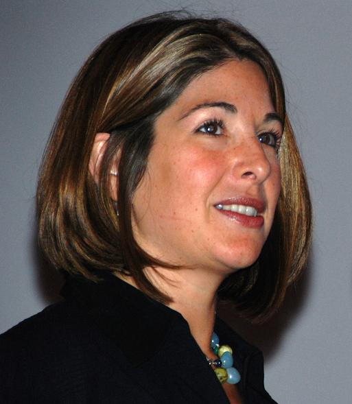 Naomi_klein_bon_format.jpg