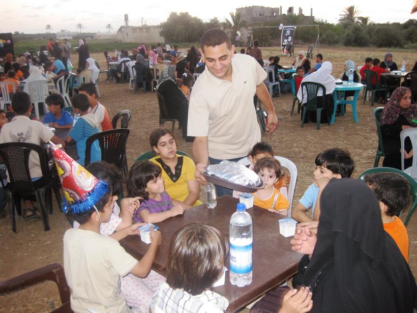 ramadan_orphelins_gaza_repas.jpg