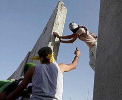 mur_breche.jpg