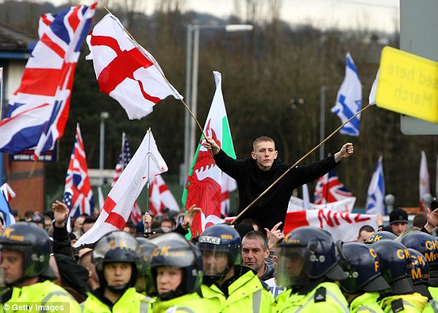 manif_fascistes_et_sionistes_angleterre.jpg
