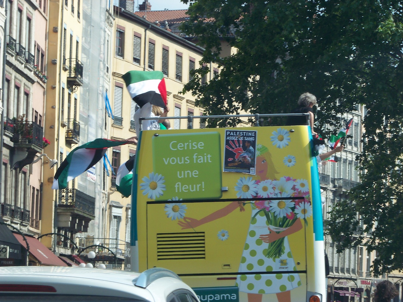 bus_lyon_3_reduit.jpg