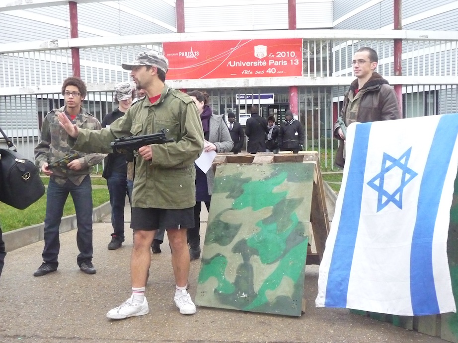 Checkpoint_paris_13_tres_reduit.jpg