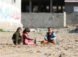 gaza_enfants_dans_la_rue_rapport_oxfam.jpg
