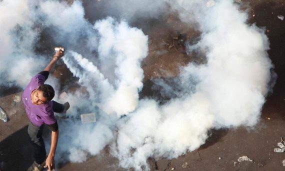 egypte_gaz_lacrymo_21_nov.jpg