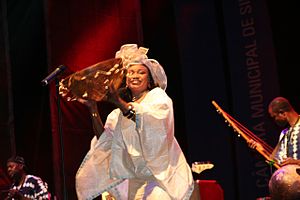 Oumou_Sangare.jpg