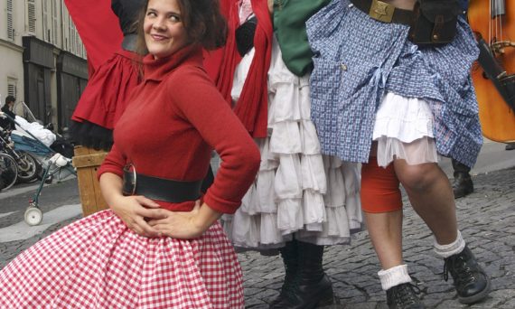 ParolesDeMutinsRueJulienCassagne.jpg