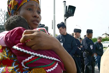 femme_africaine_expulse_e.jpg