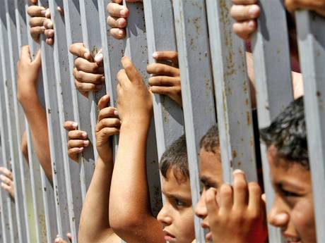 enfants_prisonniers_27_juin_2012.jpg