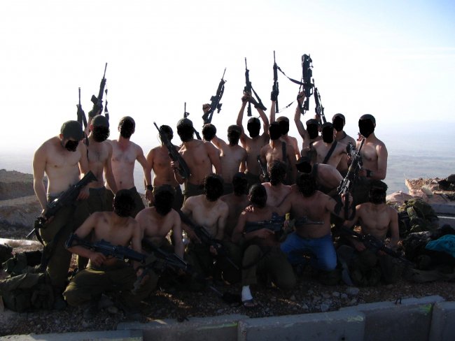 LDJ_en_Cisjordanie_avec_armes_bis-51f36.jpg