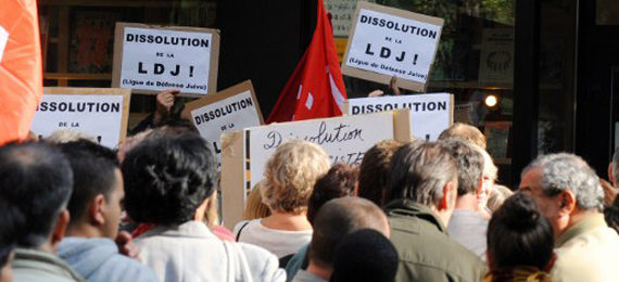 LDJ_rassemblement_soutine_librairie.jpg