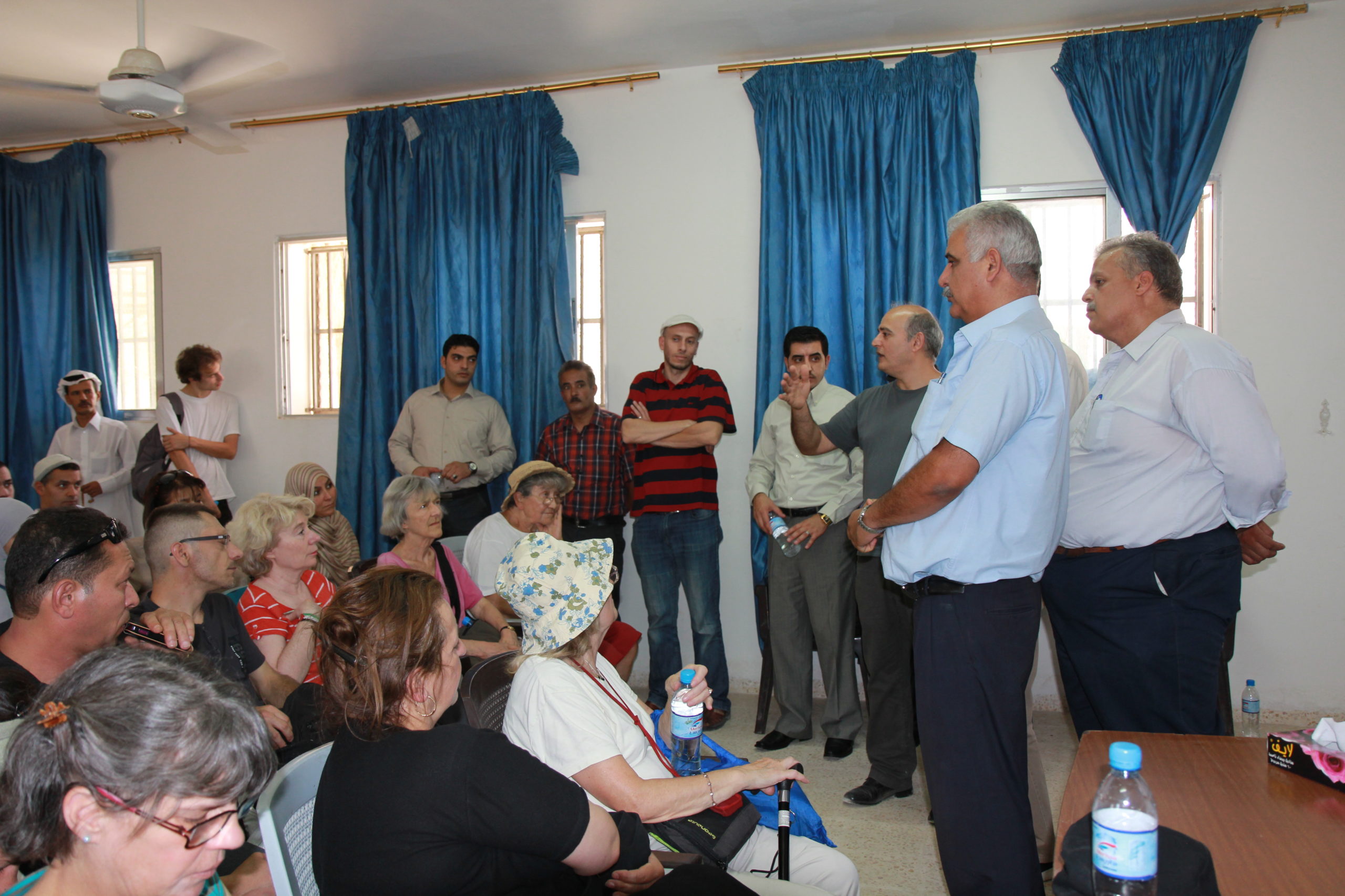 jerash_assemblee.jpg