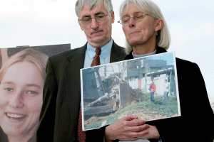 parents_de_Rachel_Corrie-2.jpg
