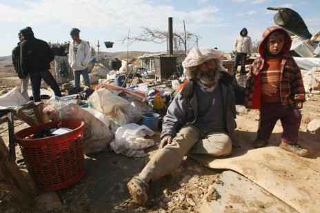 Palestiniens_saccages_maisons.jpg