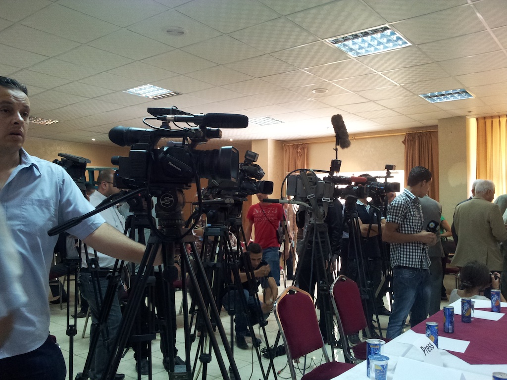 amman_conf_presse_cameras.jpg