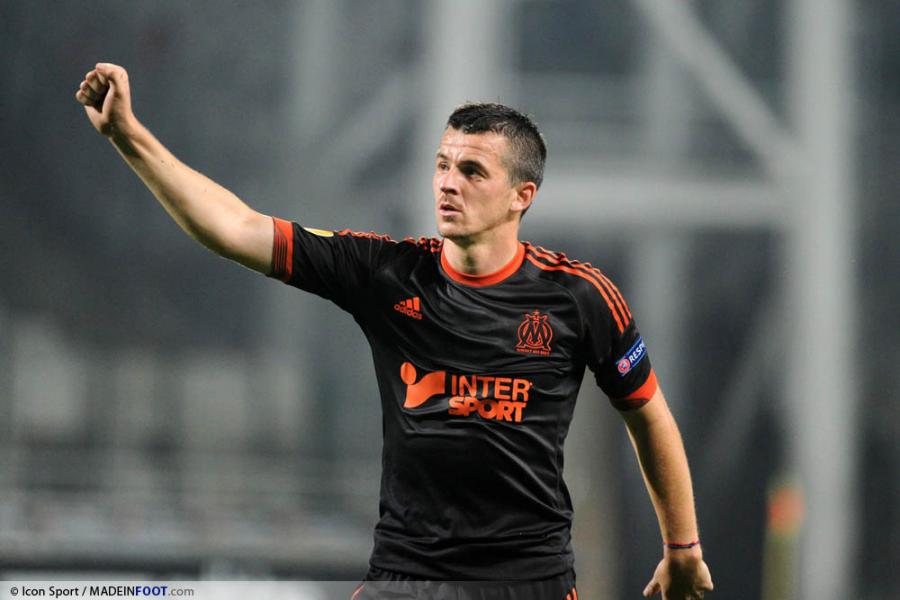 joey-barton-04-10-2012-marseille---ael-limassol-europa-league-20121005093447-2224.jpg