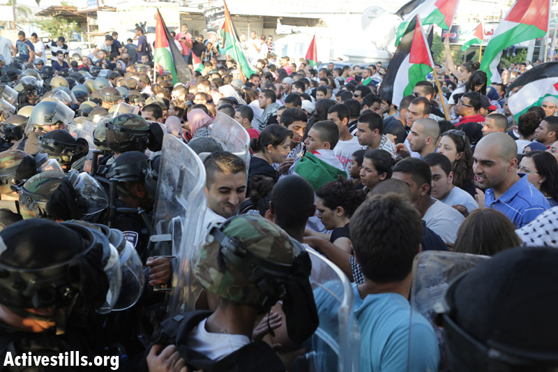 Bedouins_grosse_manif_arara.jpg