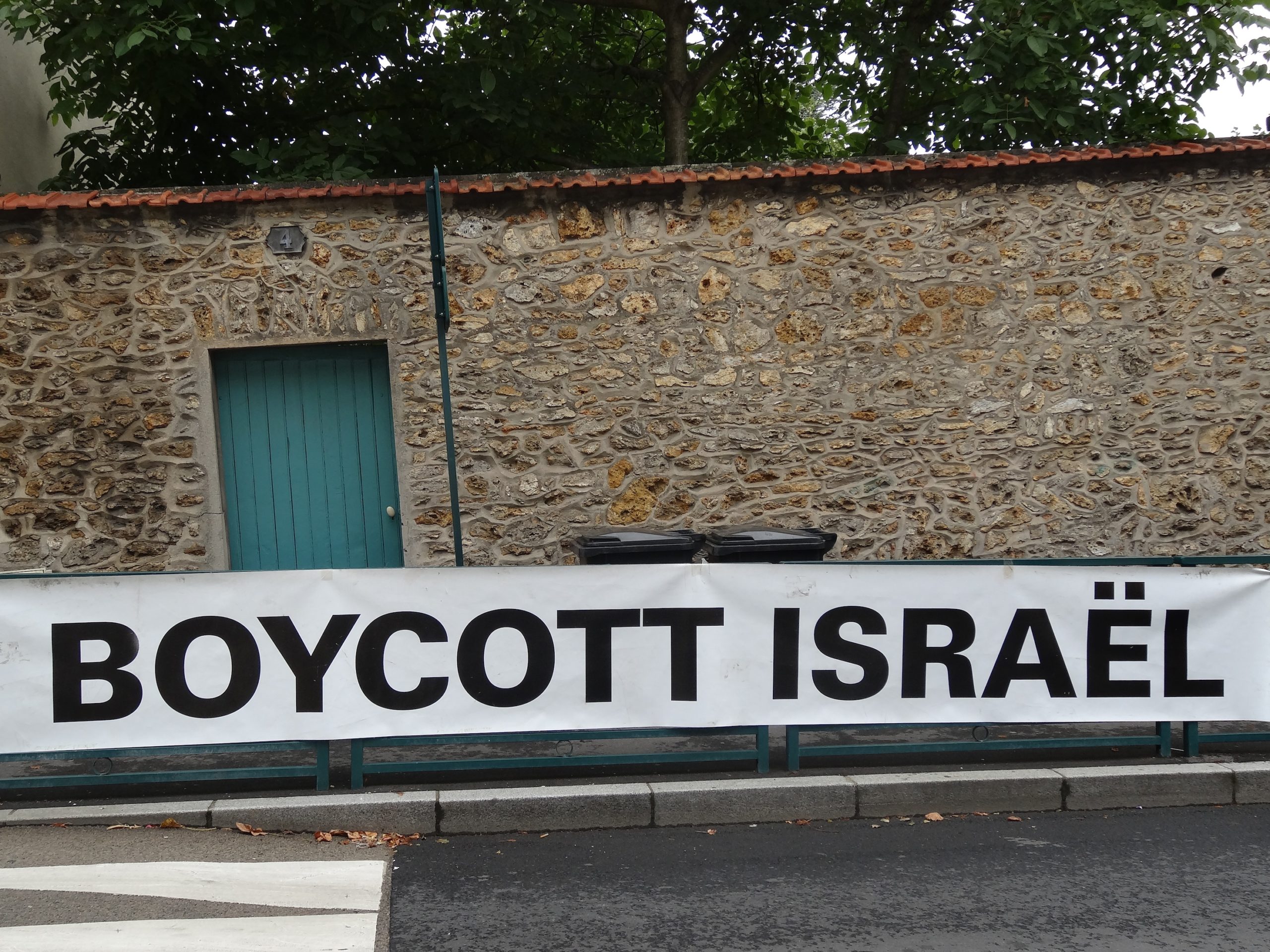 boycott_israel_pontoise_meilleure.jpg