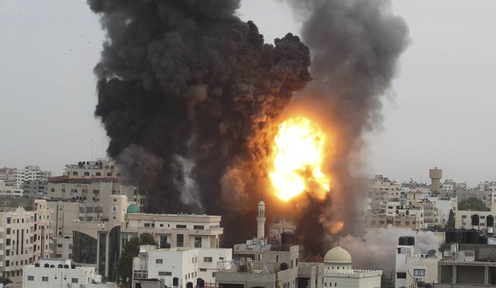 gaza-entre-deux-feux-1.jpg