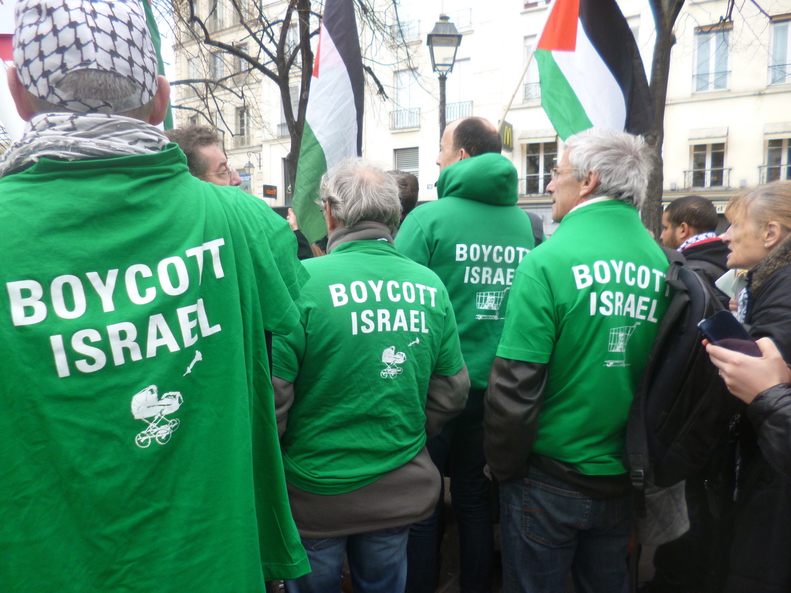 4_boycott_fontaine_.jpg