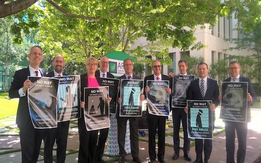 australian_lawmakers_.jpg