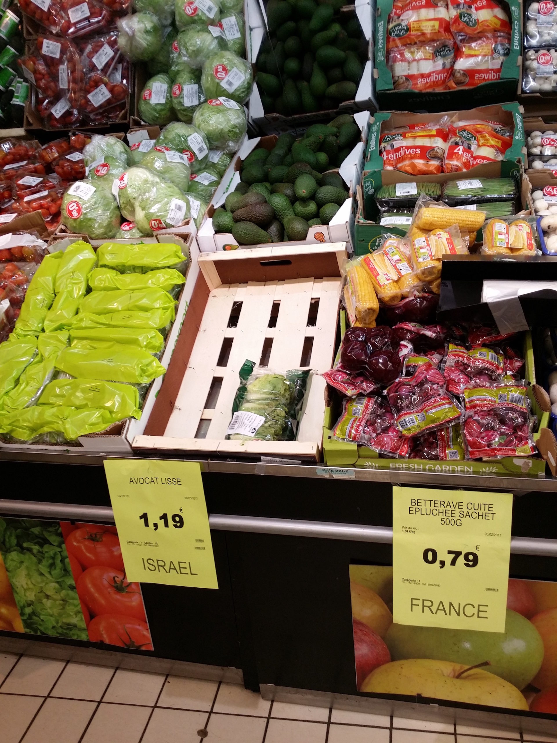 avocats_d_israel_disparus._ceux_du_haut_sont_du_pe_rou_leader_price.jpg