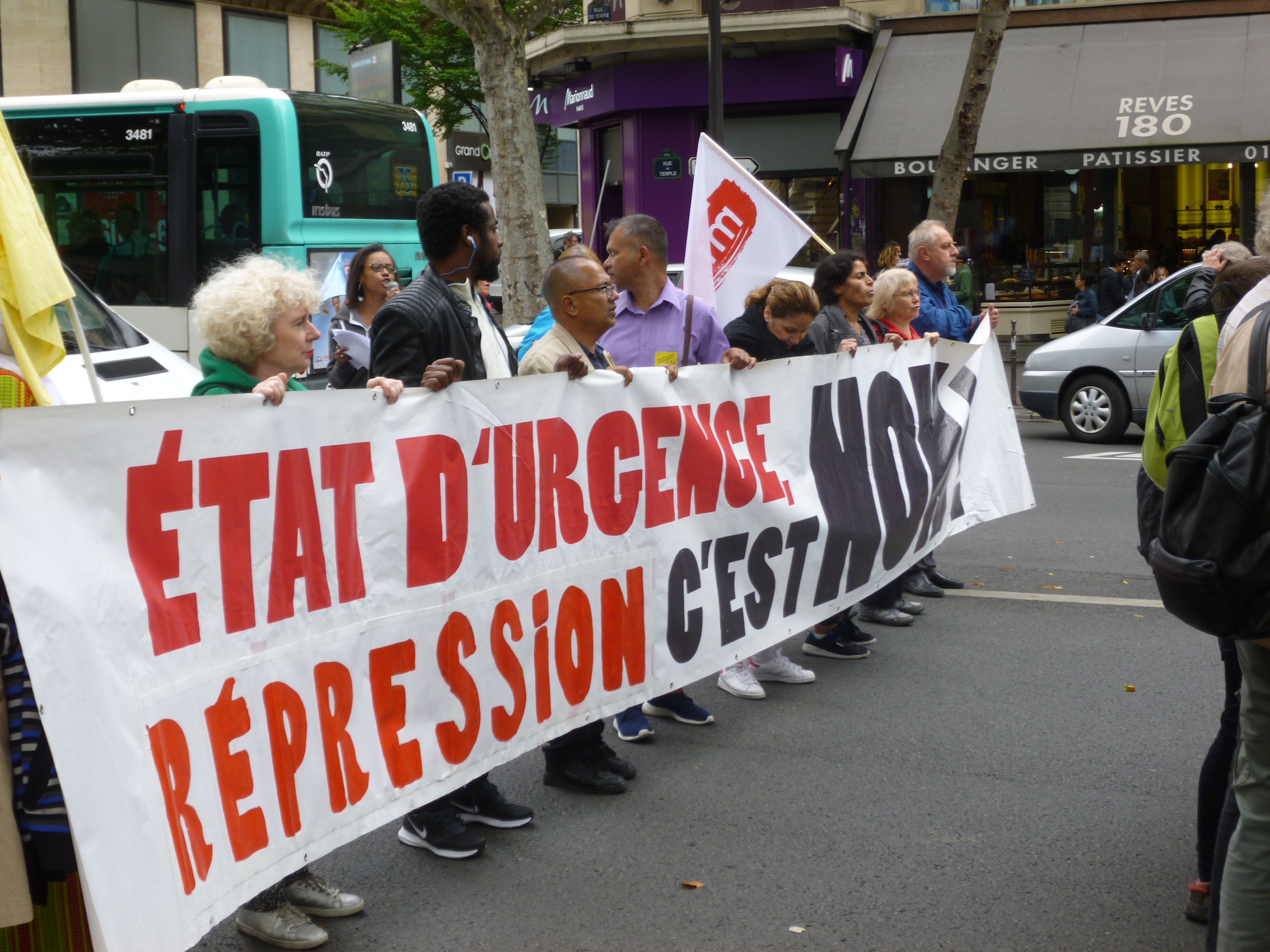 banderole_e_tat_d_urgence.jpg