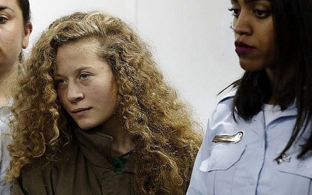 ahed_tamimi_au_tribunal.jpg