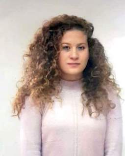 ahed_en_prison-2.jpg