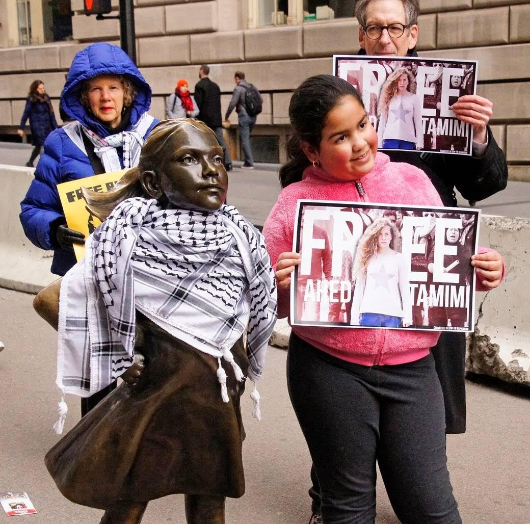 ahed_statue_bis.jpg