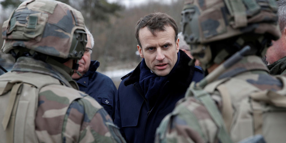 armes-chimiques-emmanuel-macron-n-a-pas-renonce-a-frapper-la-syrie.jpg