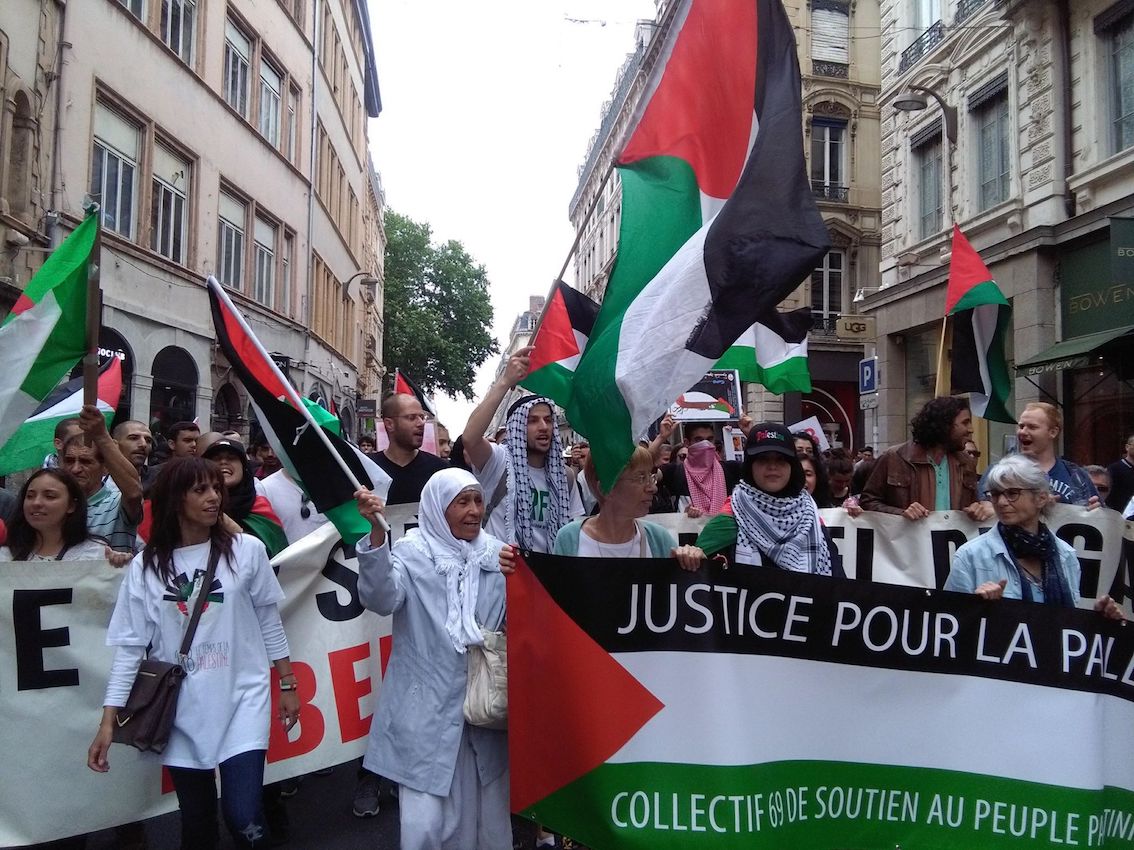 12_mai_lyon_collectif.jpg
