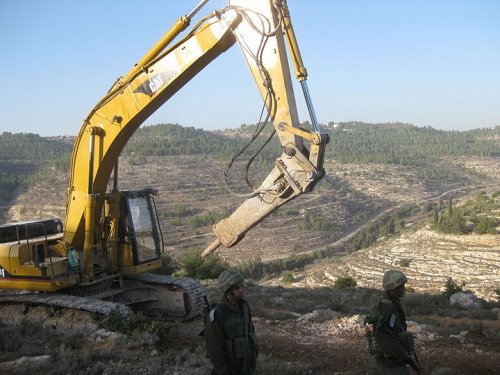al_walaja_4_bulldozer-2-ee613.jpg