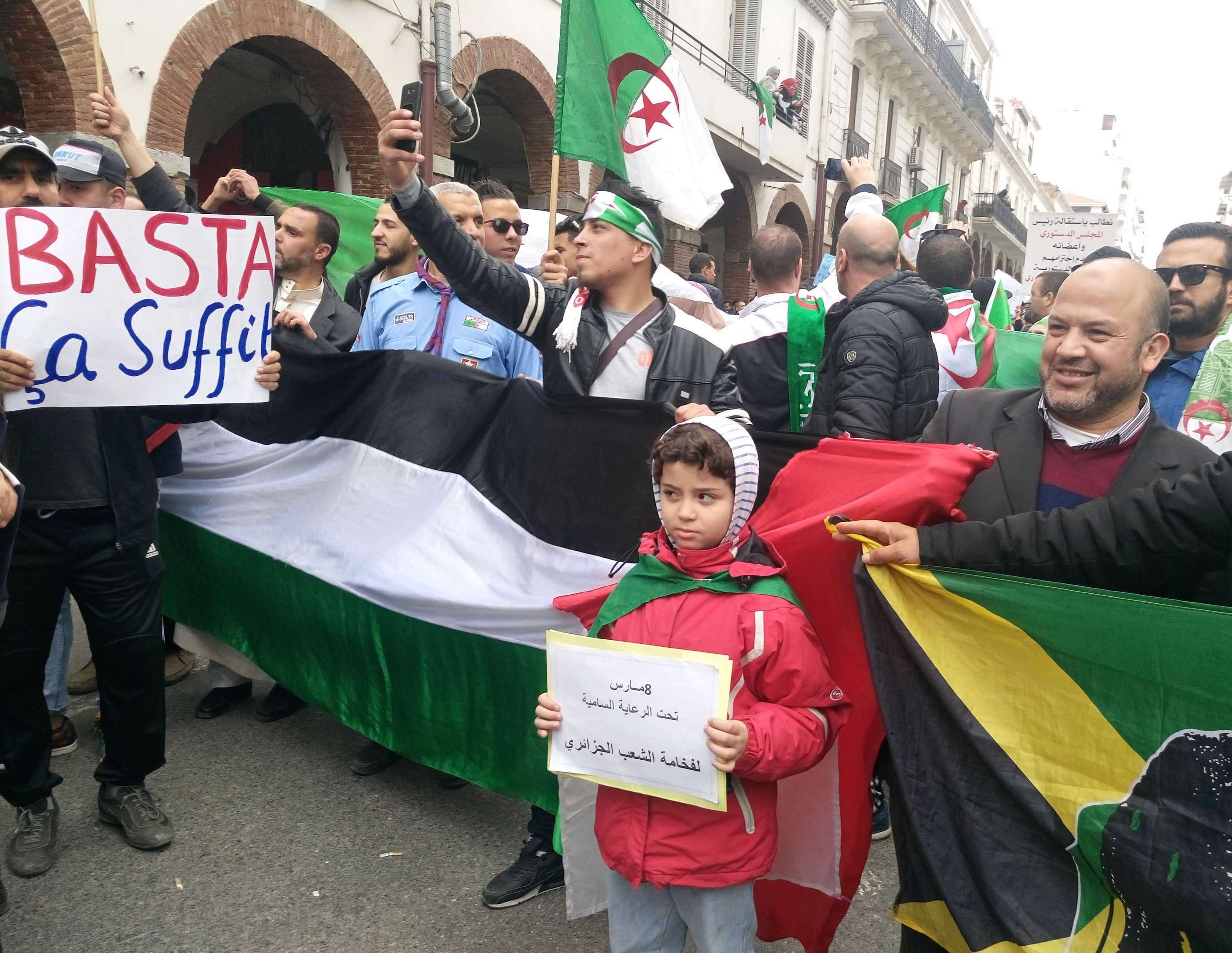constantine_drapeau_alge_rien.jpg