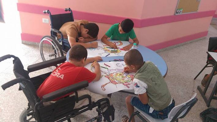 enfants_handicape_s_camp_de_vacances_gaza.jpg
