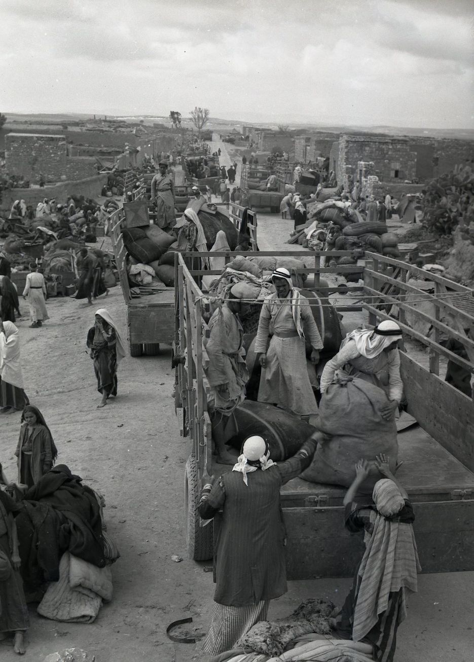 nakba_camions_sur_les_routes.jpg