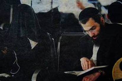 religieux_burqa_tel_aviv.jpg