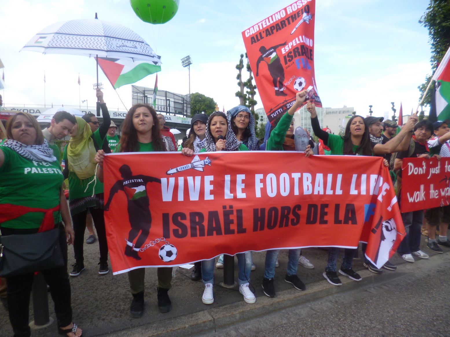 vive_le_foot_ball_libre.jpg