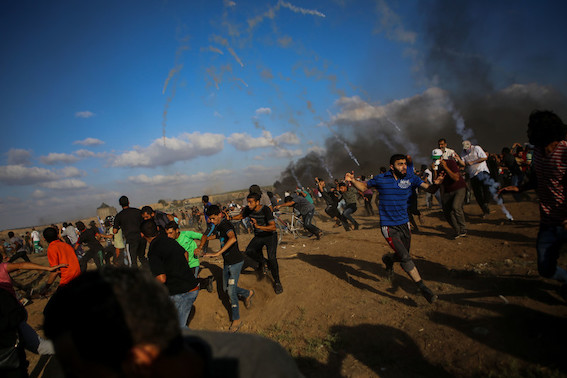 gaz_lacrymo_gaza_manifs.jpg