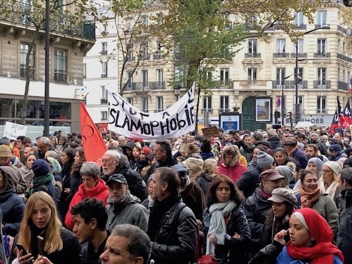 islamophobie_foule_diverse.jpg