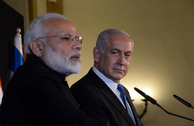 netanyahou_et_premier_ministre_indien.jpg