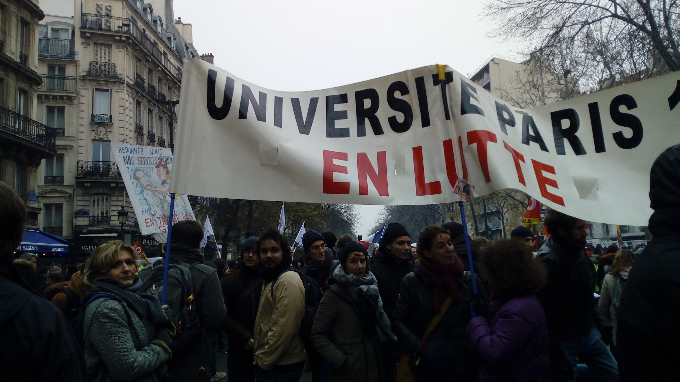 universite_en_lutte.jpg