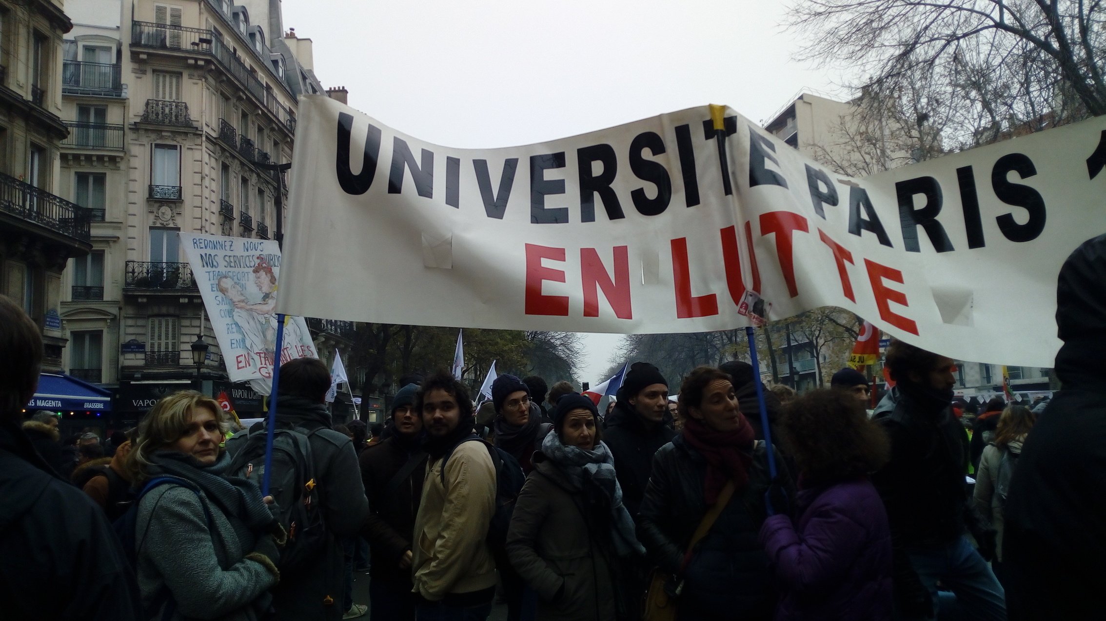universite_en_lutte.jpg