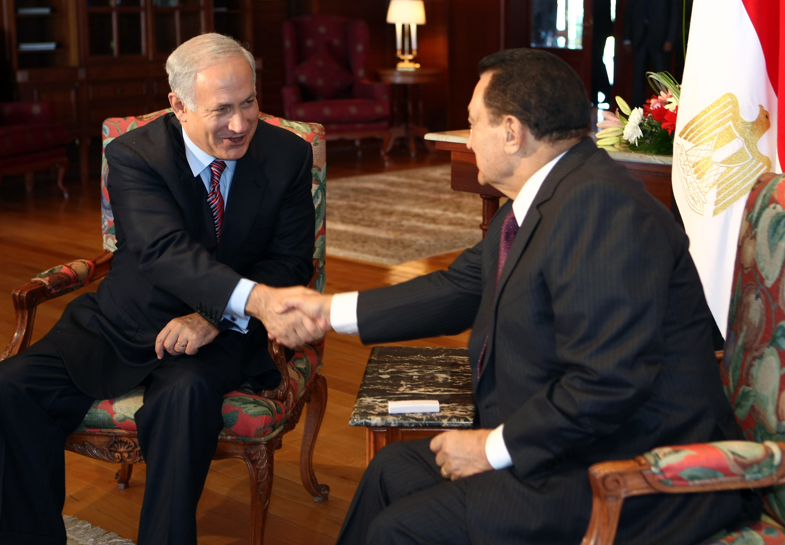 netanyahou_et_mubarak.jpg