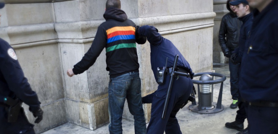 controles-au-facies-devant-la-cour-de-cassation.jpg