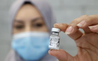 Israel préfère jeter à la poubelle ses surplus de  vaccins anti-covid, plutôt que de les donner aux Palestiniens