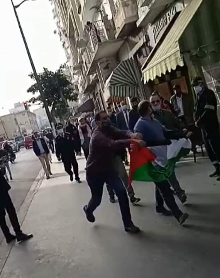Journée de la Terre : des Marocains manifestent contre la normalisation avec Israël malgré la répression
